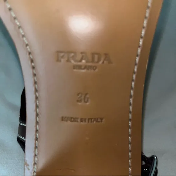 Prada | Tan Leather Sandals