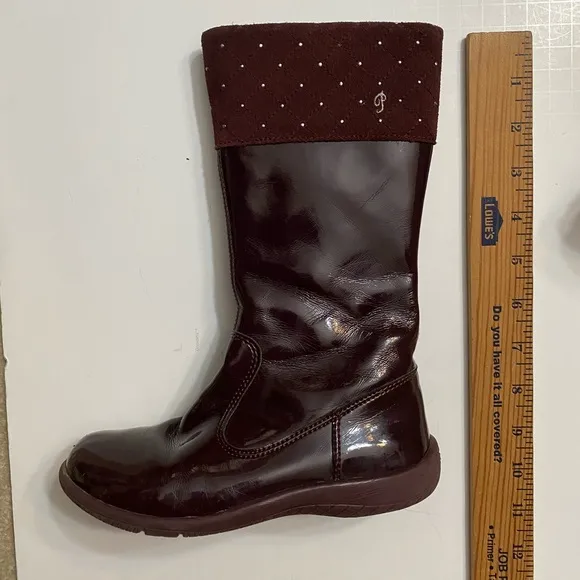 Primigi kids Fall patent leather fancy boots maroon/ burgundy color.