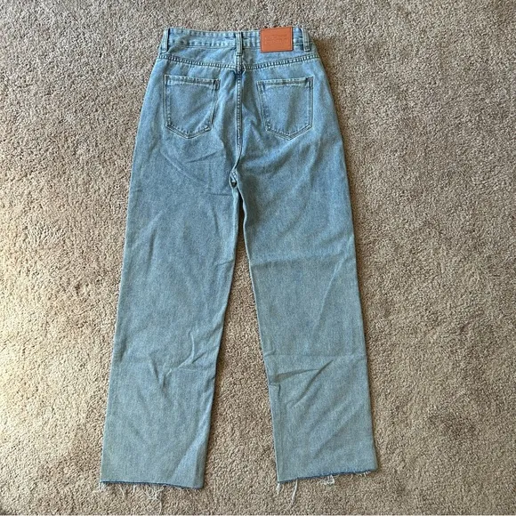 Princess Polly PP DNM Kalinda Light Wash Denim Blue Jeans Size 4
