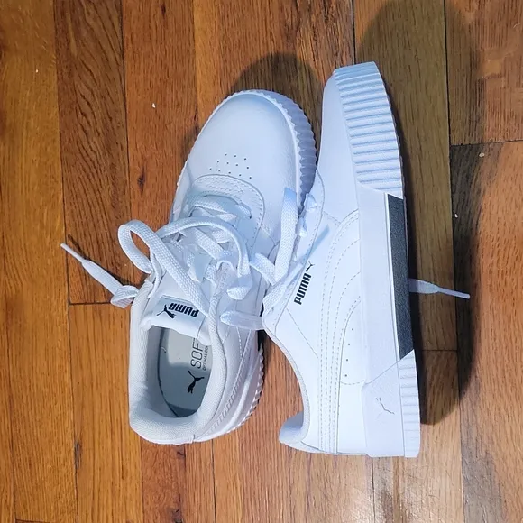 Puma Carina Athletic Shoes
