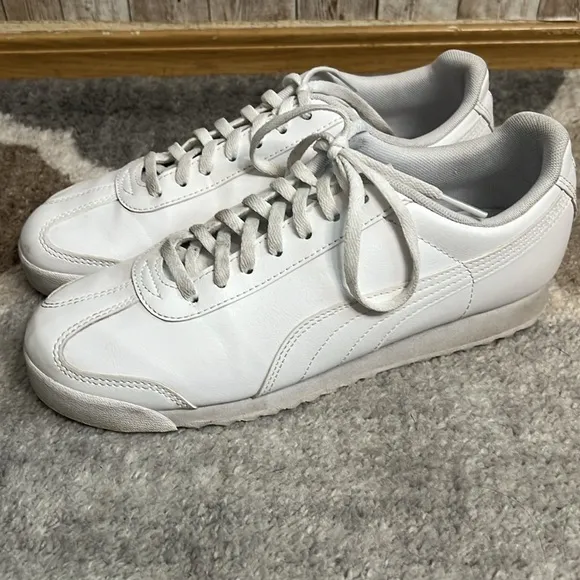 🆕Puma Classic White Sneakers