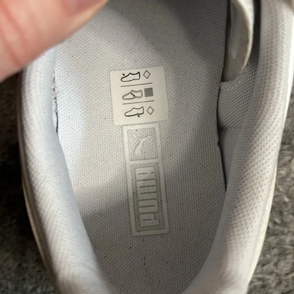 🆕Puma Classic White Sneakers