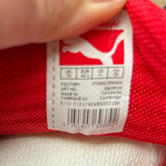 PUMA Drift Cat Ferrari Carbon Sneakers | 11