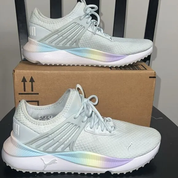 Puma Lightweight sneaker la blue white pink