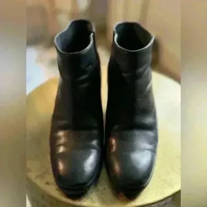 RACHEL COMEY Mars Black Leather Booties Size 9