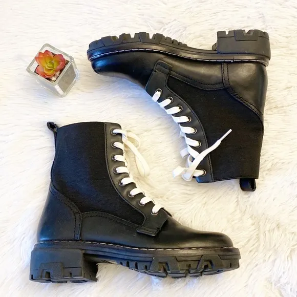 Rag &amp; Bone | Shiloh Black leather combat Moto lug boots women size 5.5