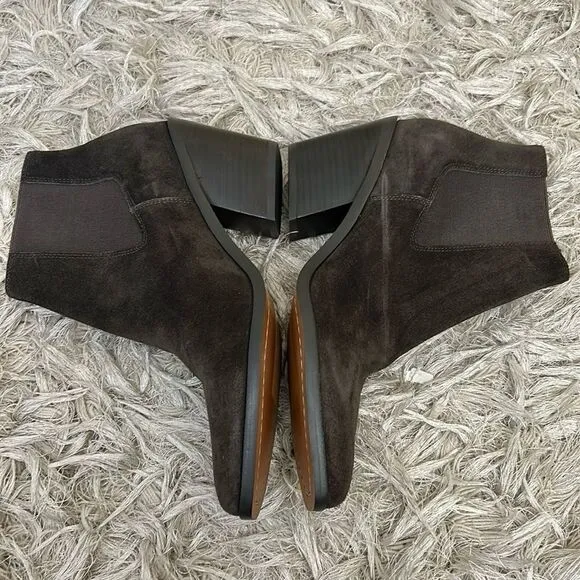 Rag &amp; Bone Razor Suede Western Chelsea Ankle Boots in Asphalt $495 size 8.5