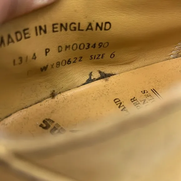 Rare Doc.Martens Beige Leather Mary Jane Shoes size 8