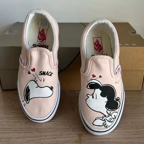 RARE Vans x Peanuts Classic Slip-On Smack/Pearl Kids Sneakers- SZ 1.5 Y