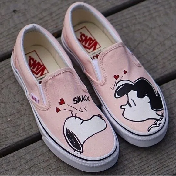 RARE Vans x Peanuts Classic Slip-On Smack/Pearl Kids Sneakers- SZ 1.5 Y