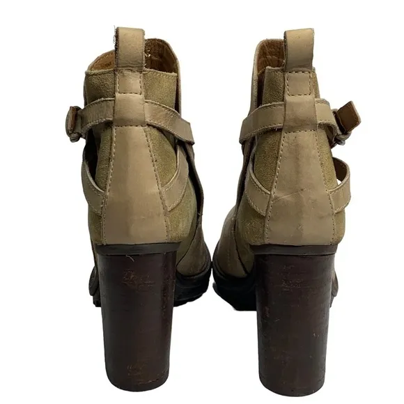 Rebel Beige Taupe Lug Sole 3.4” Stacked Wooden Heel Tall Ankle Boots Size 37