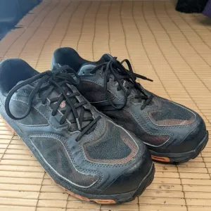 RED WING #6338 SAFETY TOE Athletic WORK SHOE men's sz US 9.5DSpeed, agility and