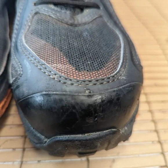 RED WING #6338 SAFETY TOE Athletic WORK SHOE men's sz US 9.5DSpeed, agility and