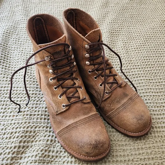 Red Wing Iron Rangers Suede Boots size 9D fits 9.5 to 10