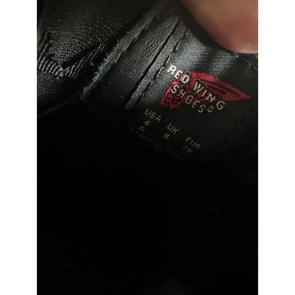 Red Wing Shoes 6646 Men’s 6 D Black Leather Steel Toe Safety Slip On (11/05)