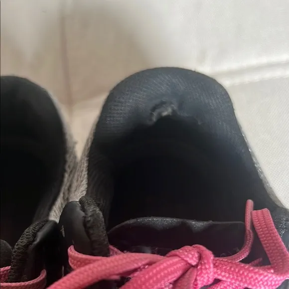 Red Wing Women’s Black and Pink Steel Toed Shoes Size 7
