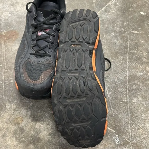 Red wings shoes