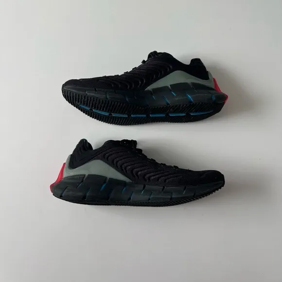 Reebok black Zig Kinetica shoes