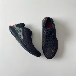 Reebok black Zig Kinetica shoes