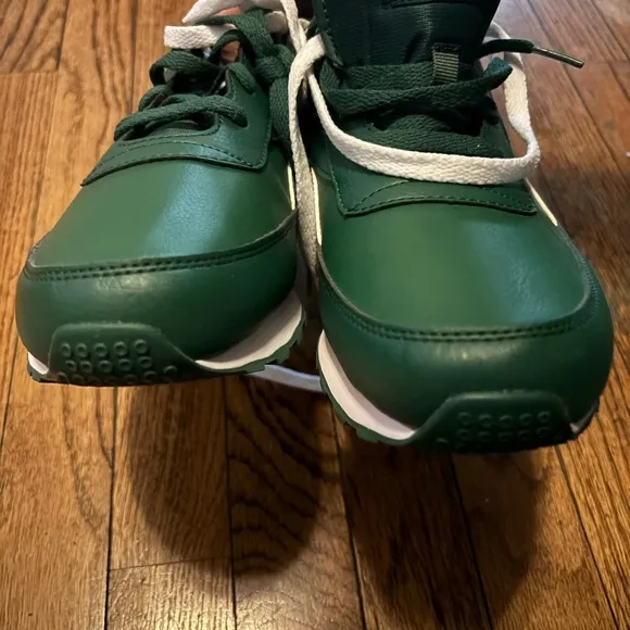 Reebok Green and White Sneakers Leather