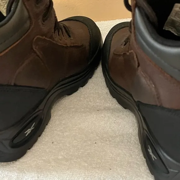 Reebok Leather Safety Steel Toe Shoes Sz 6 1/2