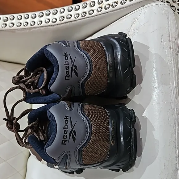 REEBOK MEN'S HYPERIUM SAFETY SHOES TAN/BLUE/BROWN RB3260 SIZE 10.5 M