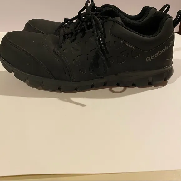 Reebok Shoes Men’s 10M Black Lace Up Steel Toes Sneaker Work Safety Footwear