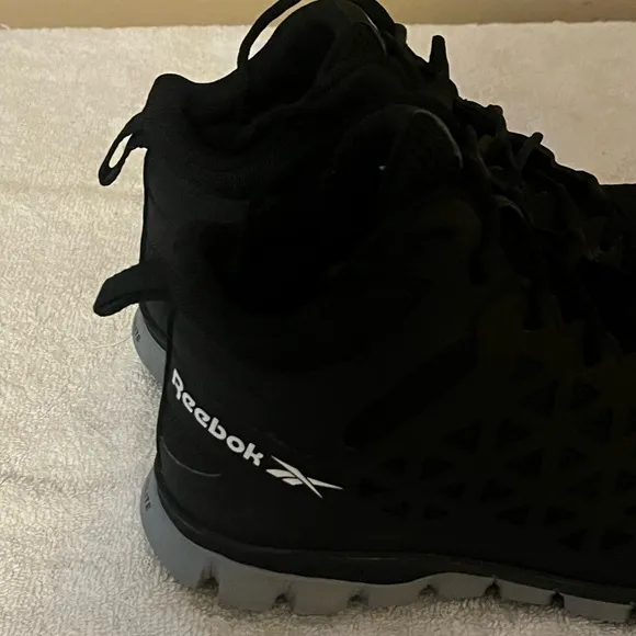 Reebok Sublite Alloy Toe Safety Shoes Sz 6 1/2