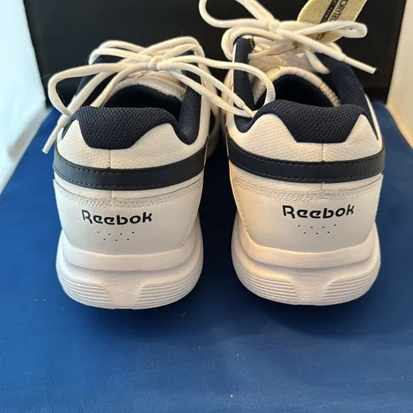 Reebok White and Navy Sneakers men’s size 13 NEW