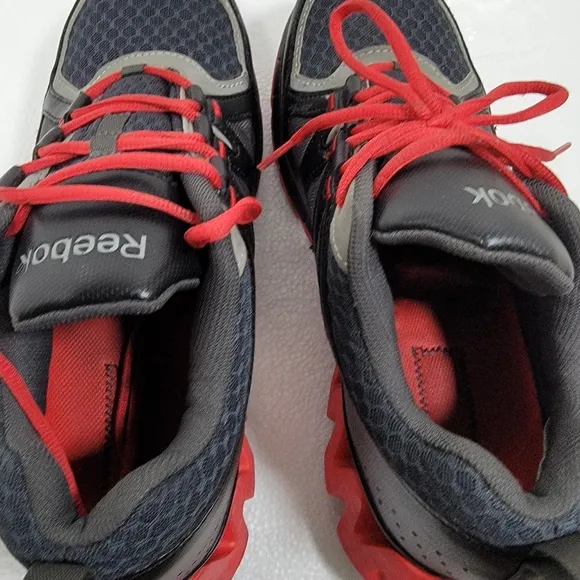 Reebok Zigkick ESD Men's Work Comp Toe Shoe-RB3000  Size 11.5 W