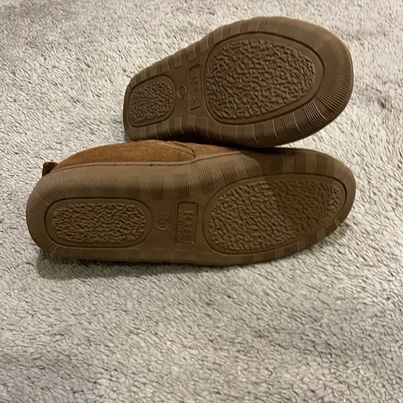 RJS Fuzzies Sheepskin Slippers House Shoes brown Mens Size 8