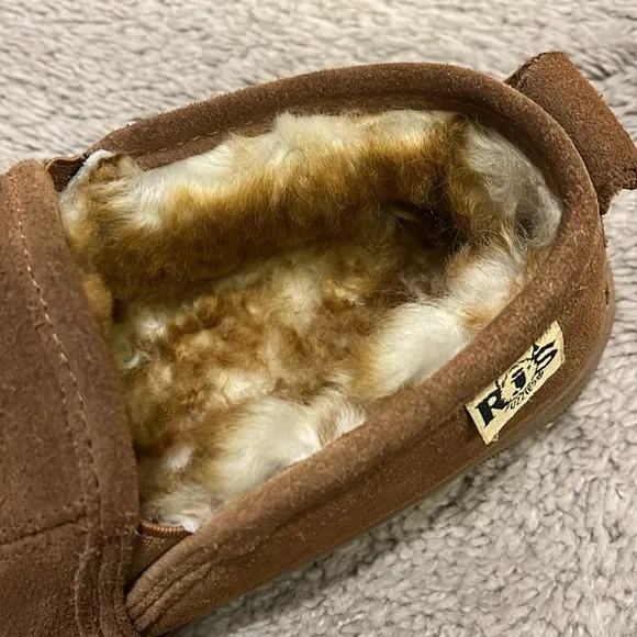 RJS Fuzzies Sheepskin Slippers House Shoes brown Mens Size 8
