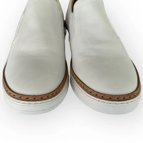 Robert Graham • Hanover Leather Linen Slip On Sneakers