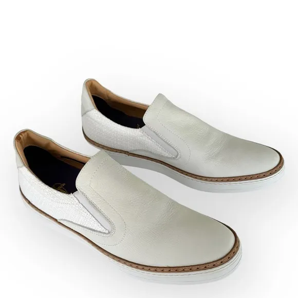 Robert Graham • Hanover Leather Linen Slip On Sneakers