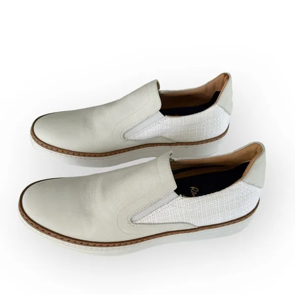 Robert Graham • Hanover Leather Linen Slip On Sneakers