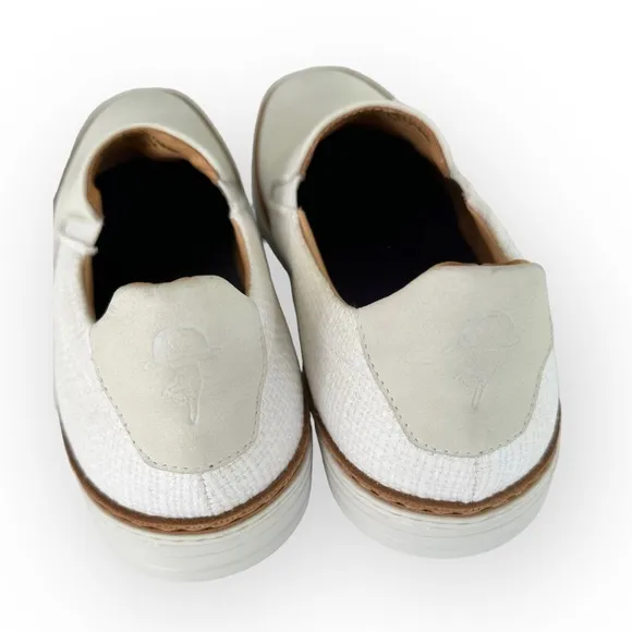 Robert Graham • Hanover Leather Linen Slip On Sneakers