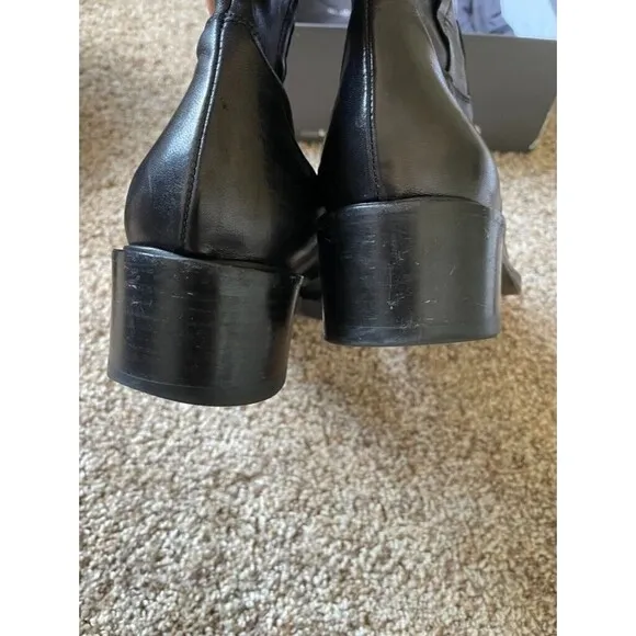 Roberto Del Carlo Black size 38.5 Leather Boots 2” heel