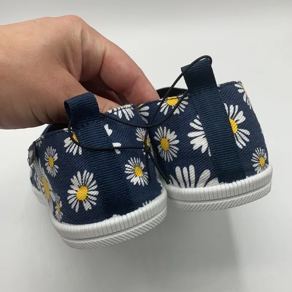 Rocket Dog Daisy Print Slip On Sneakers Size 7
