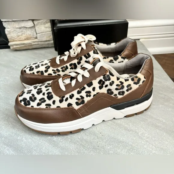 Rockport Works Pulse Tech EH Composite Toe Leopard Print Shoes Women Sz 7.5W NEW