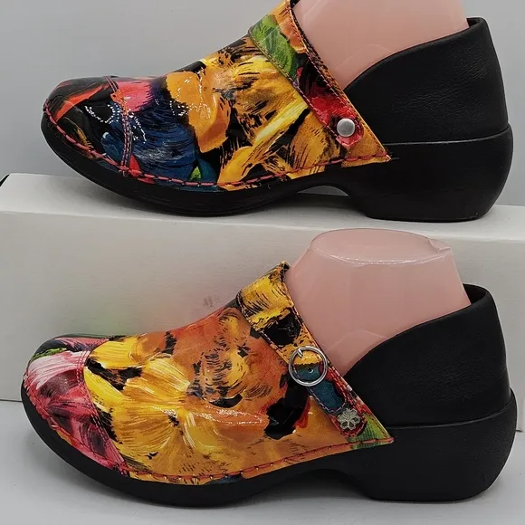 Rocky slip resistant Tropicana 2&quot; clog size 8- 8.5