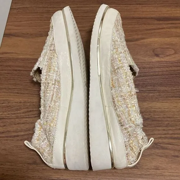 Ron White NWOT Sha-Nell Champagne Tweed Boucle Slip On Shoe. Size EU 38 US 7.5.