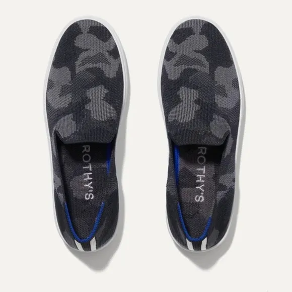🤍🖤Rothy’s Camo gray and black slip on sneakers🖤🤍 size 7.5