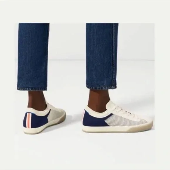 ROTHY'S Shoes Womens 10 Ivory Blue The Lace Up Knit Fabric Sneakers Shoes