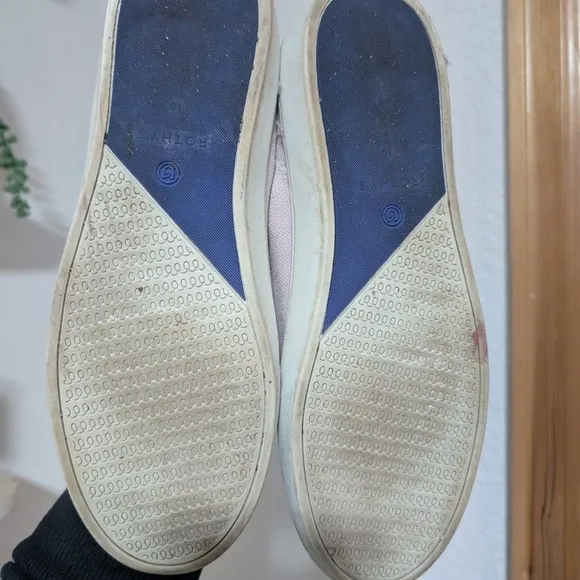 Rothy's Slip-On Sneakers / 10