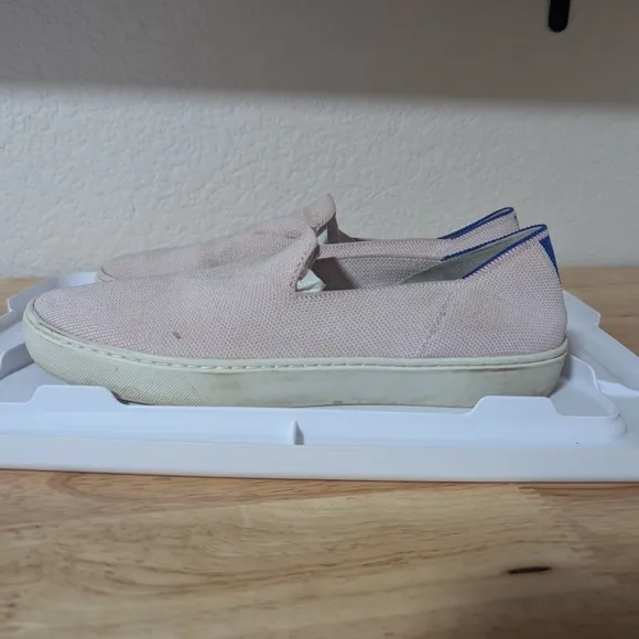 Rothy's Slip-On Sneakers / 10