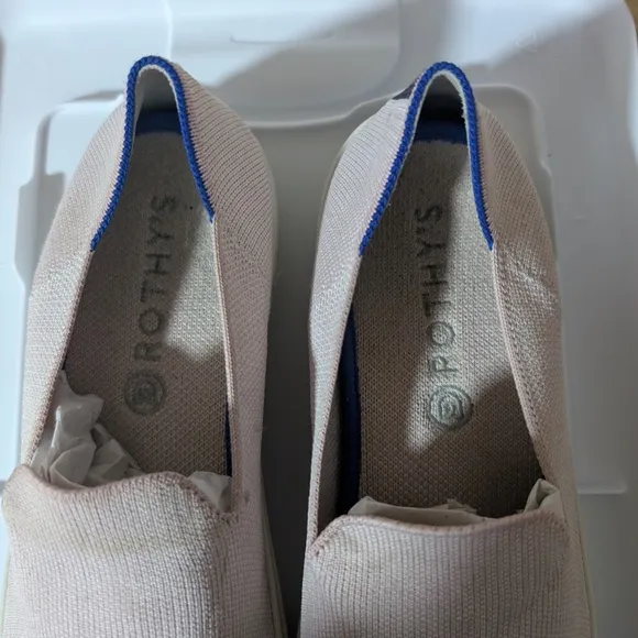Rothy's Slip-On Sneakers / 10