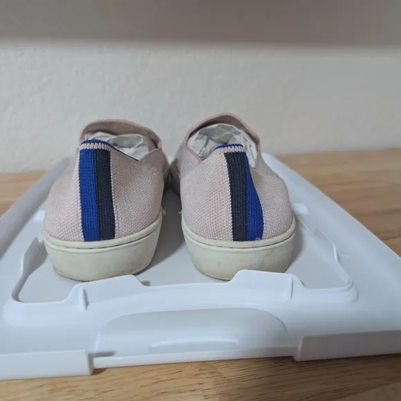 Rothy's Slip-On Sneakers / 10