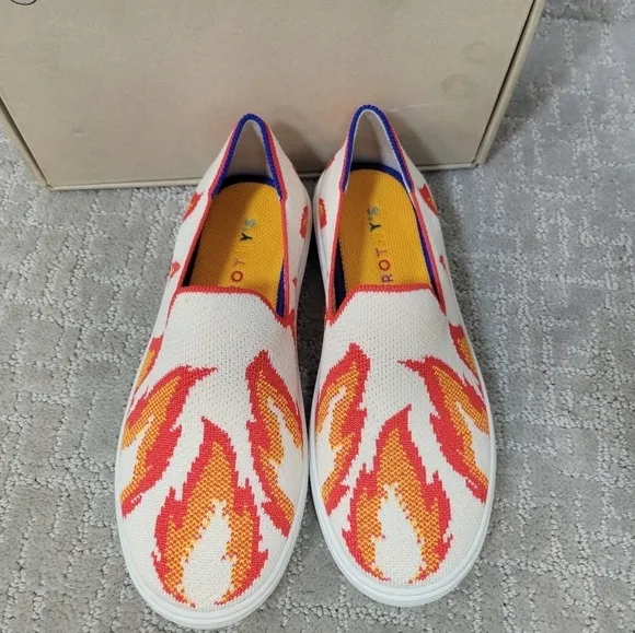 Rothy's The Kid Flames Slip On Flat Sneakers Little and Big Kid US Size 12, 4