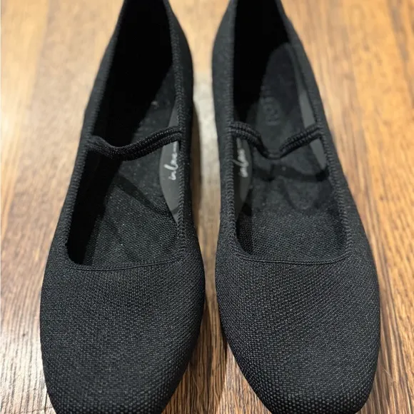 Rothy's The Max Black Square Mary Jane Flats with In Love Insole Size 9.5 NWOT