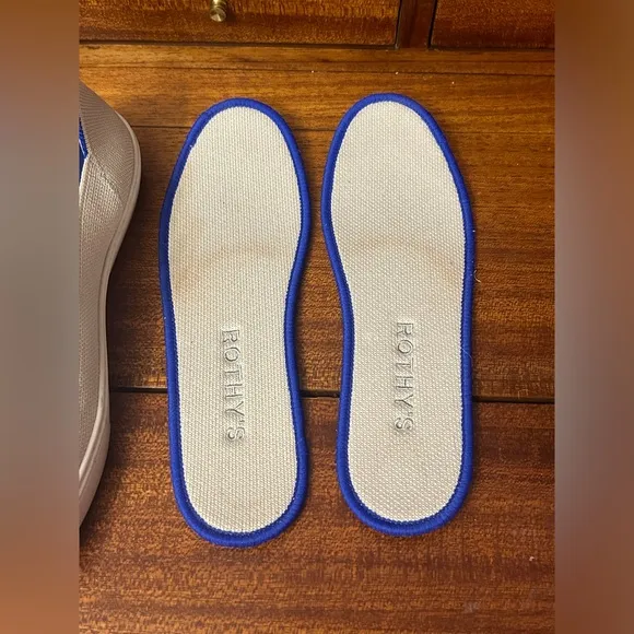 ROTHY’S The Original Slip On Sneakers Size 8 Color Sand